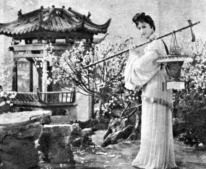 《黛玉葬花》等唱段图片