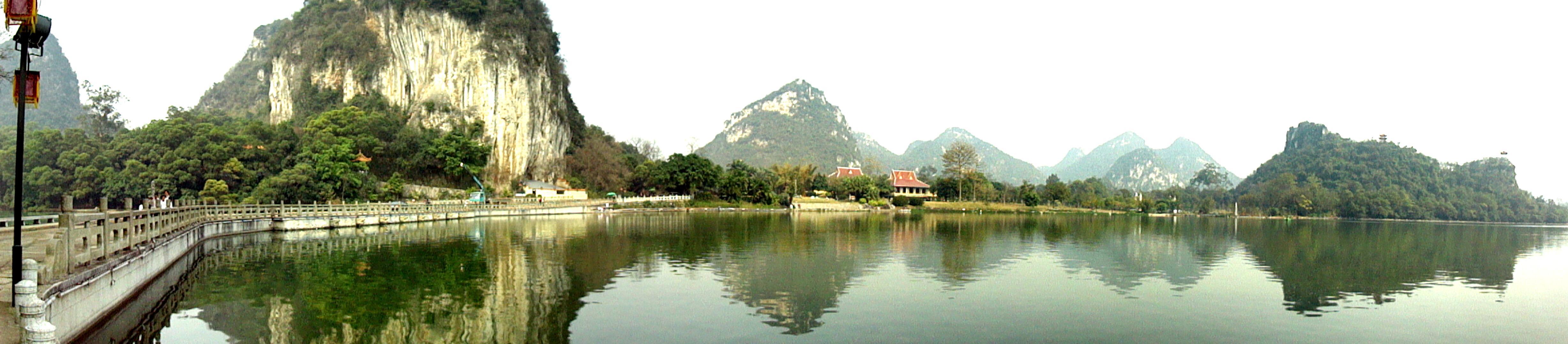 大龙潭风景区是国家