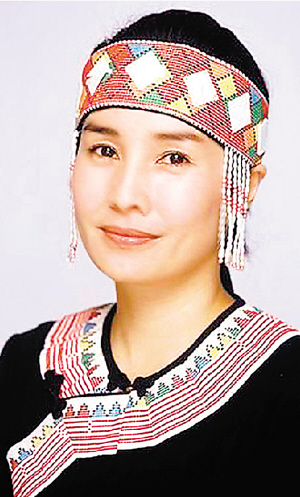 委高金素梅先后十次到日本要求靖国神社归还台湾原住民的祖灵:"靖国